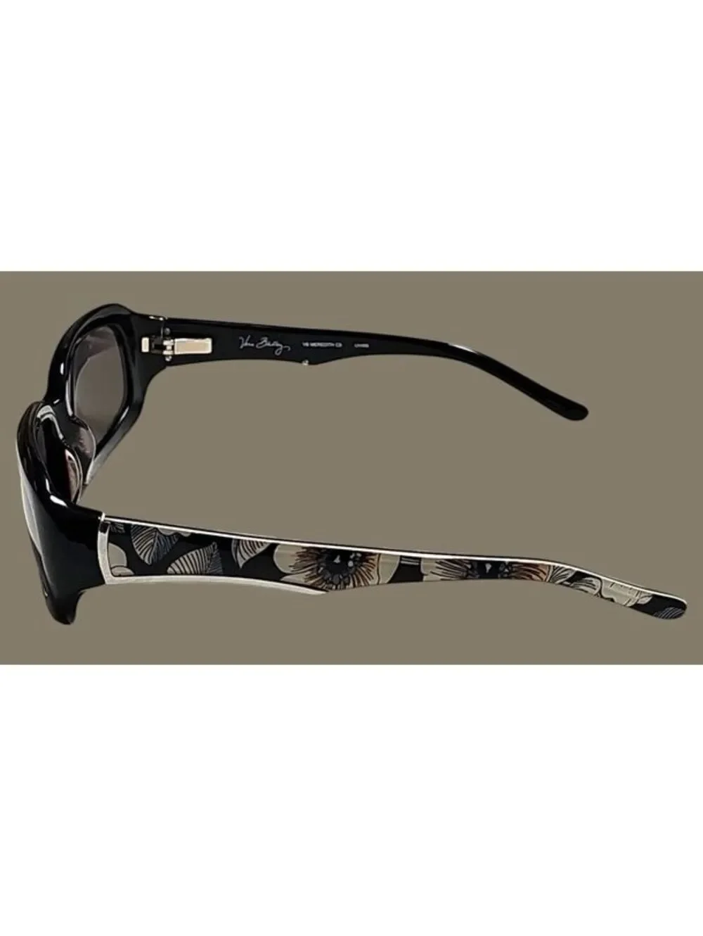 Vera Bradley Meredith CS Sunglasses Black Floral Arms UV400 – Women’s – Read